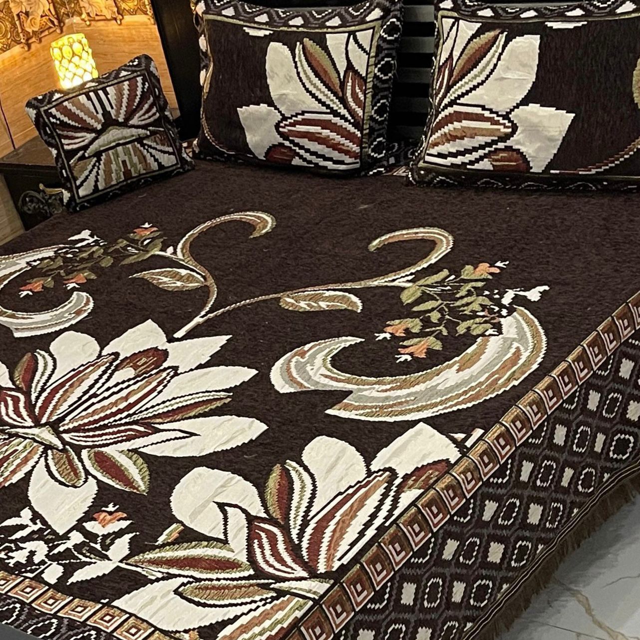 4Pc Velvet Jaquard Bedsheet