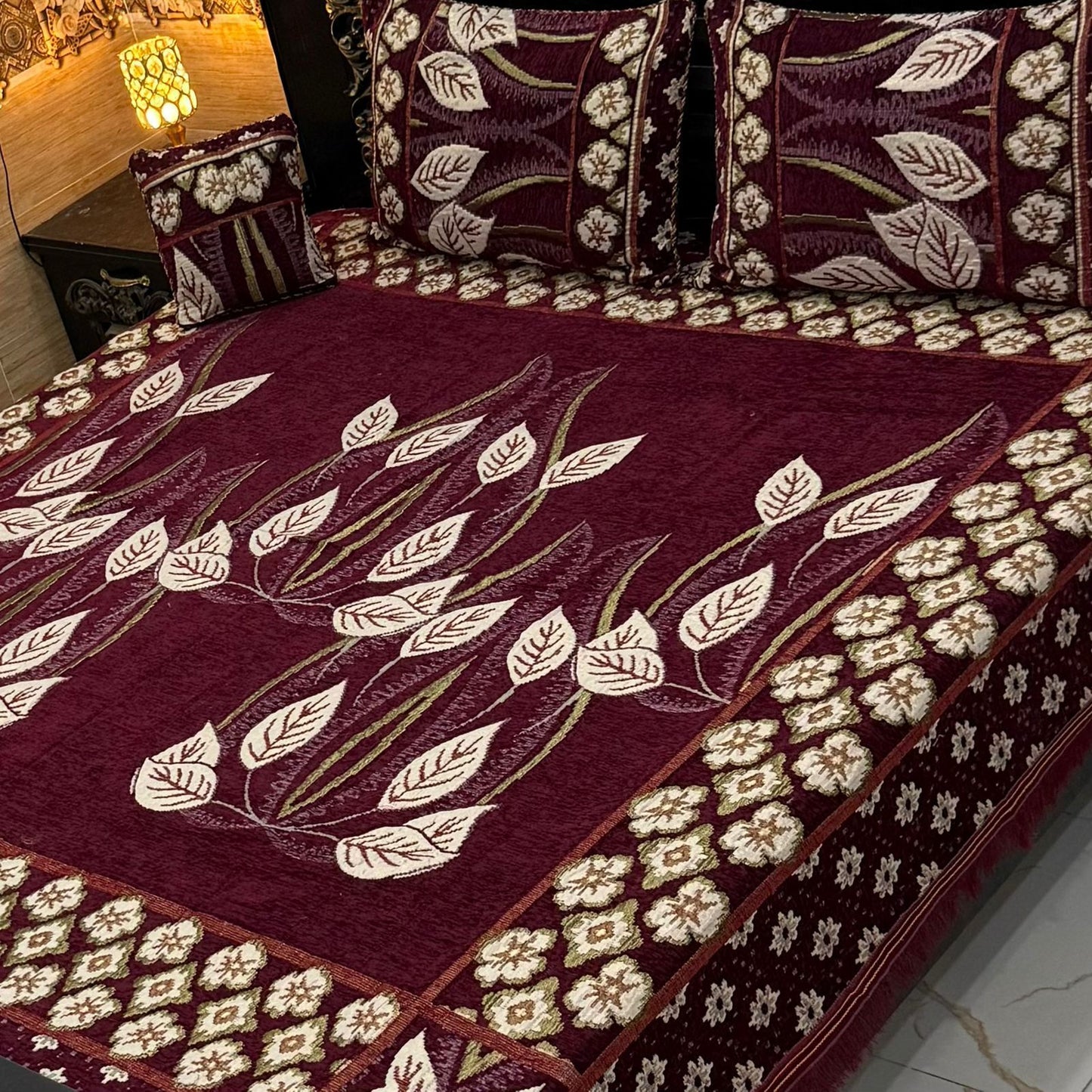 4Pc Velvet Jaquard Bedsheet